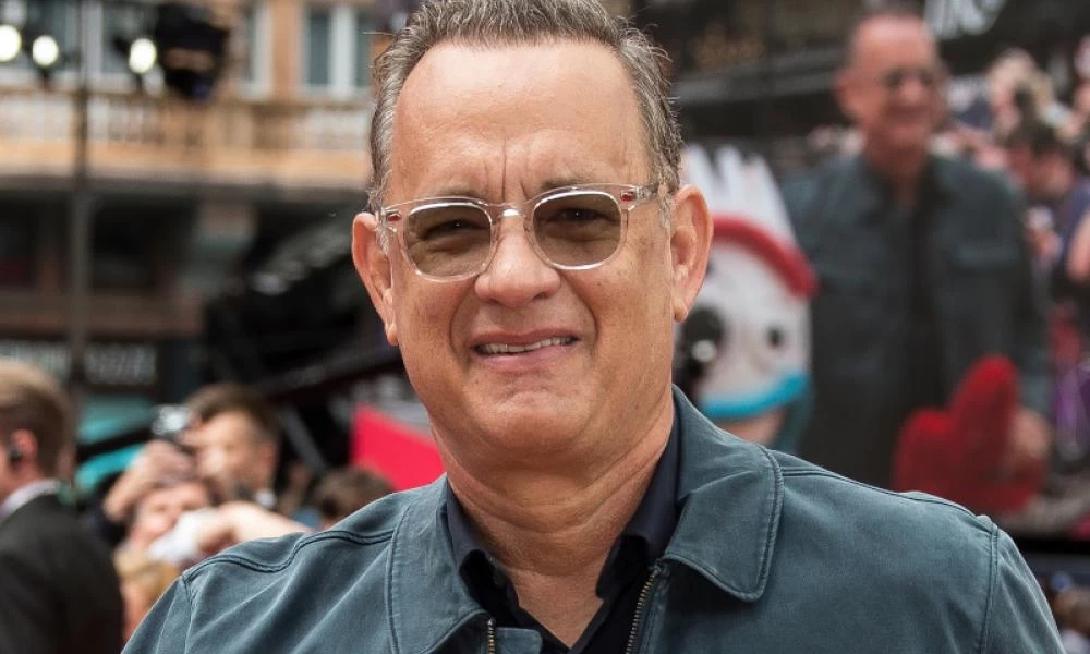 «Μην είστε μ@@@@@@! Κάντε αυτό που πρέπει» -Εξαλλος ο Τομ Χανκς στέλνει μήνυμα σε όσους δεν φορούν μάσκα